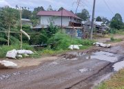 Badan Jalan Jalur Dua Pekon Sukarame, Delapan Tahun Longsor Belum Pernah Ditangani