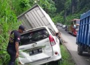 Laka Beruntun Libatkan Empat Kendaraan di Jalur Wisata Pantai Mutun Pesawaran