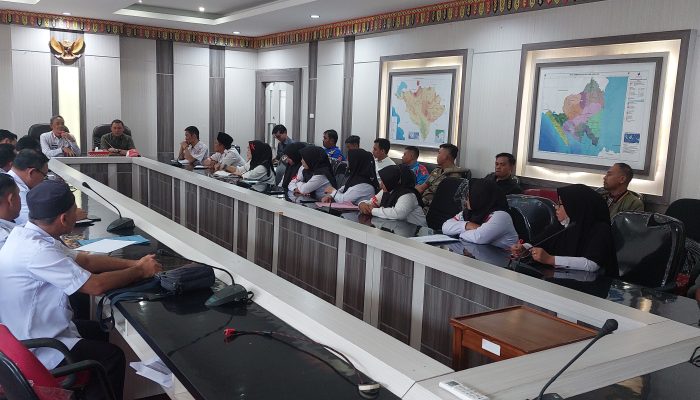 Tenggapan Pemkab, Hingga Curhatan Honorer Dalam Ruangan Aula Bupati Saat Perwakilan Aksi Sampaikan Tuntutannya