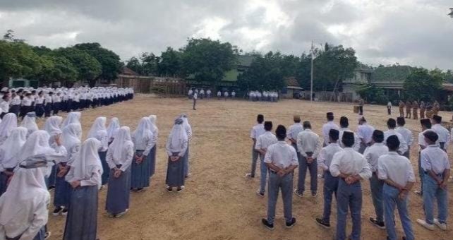 Jajaran Polres Way kanan Polda Lampung Imbau Pelajar Bijak Cerna Berita yang Diterima