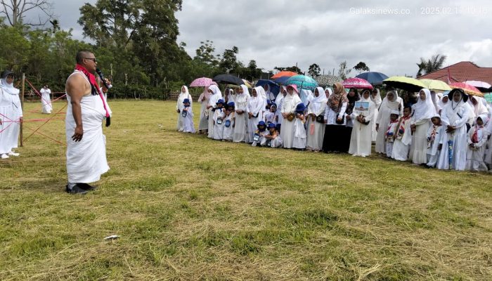 Ratusan Siswa TK dan PAUD Batu Ketulis Berlatih Manasik Haji
