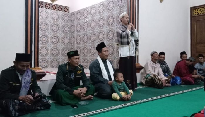 Kajian Kitab Subuh Selama Ramadhan, Warga Antusias Menggali Ilmu