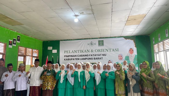 PC Fatayat NU Lampung Barat Dilantik: Sinergi Perempuan NU dan Ulama Dikuatkan, Komitmen Berkhidmat Ditegaskan