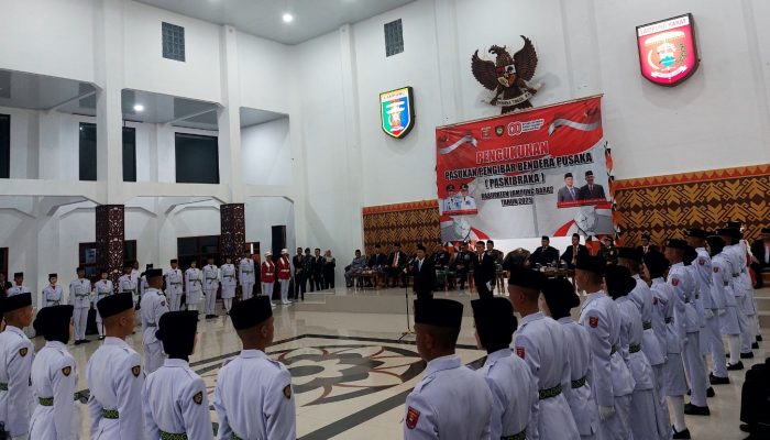 Anggota Paskibaraka 2025 Dikukuhkan Oleh Bupati Parosil Mabsus