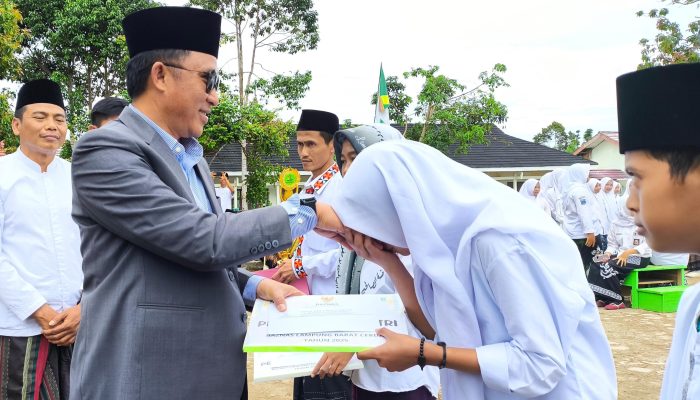 Peringati Hari Santri Nasional, Parosil: Santri Harus Hadir Sebagai Pelaku Sejarah Baru
