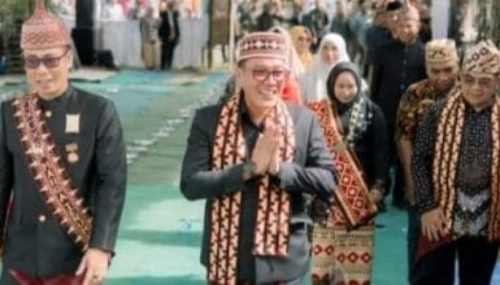 Lamban Gedung Marga Tenumbang Pesisir Barat Gelar Ngejalang Fest