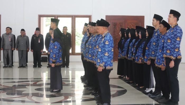 23 Pegawai Pemkab Lampung Barat Disumpah