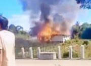 Sijago Merah Mengamuk di Pekon Sebarus, Satu Rumah Milik Warga Ludes Terbakar