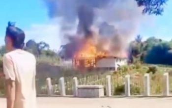Sijago Merah Mengamuk di Pekon Sebarus, Satu Rumah Milik Warga Ludes Terbakar