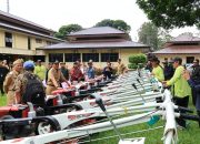 Dorong Peningkatan Produksi Padi 10 Hand Traktor Dibagikan Ke Kelompok Tani di Lambar