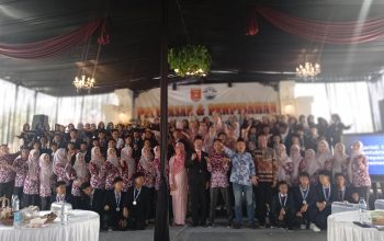 Suasana Haru dan Bangga Warnai Pelepasan 79 Siswa Angkatan XVI SMPN 4 Liwa