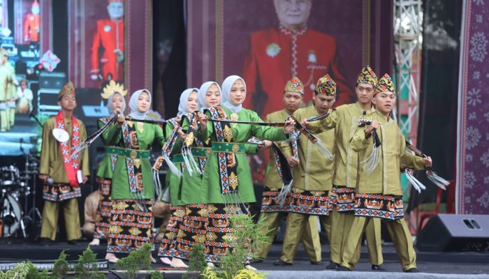Hari Kedua Festival Sekala Bekhak Gelar Lomba Nyambai