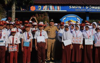 MPLS di SMPN 1 Sumberjaya Dimulai, Parosil Tekankan Penguatan Karakter