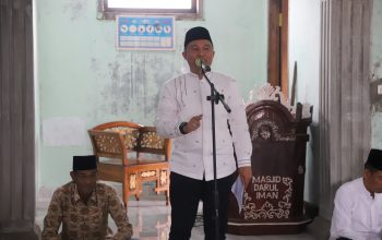 Program Listrik Desa 65 Kepala Keluarga Nikmati Penerangan di Pekon Suka Makmur