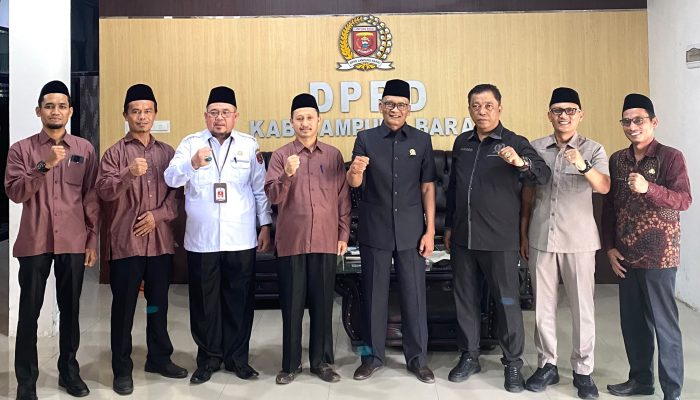 MUI Audensi Dengan DPRD Lampung Barat,  Sampaikan Empat Rekomendasi Penting