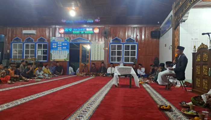 DKM Masjid Al-Iman Sukamenanti Gelar Pengajian Peringatan Maulid Nabi Muhammad