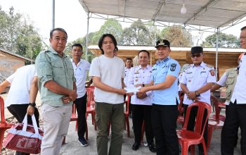 Bupati dan Wabup Lampung Barat Sambangi Keluarga Korban Kebakaran di Pekon Balak