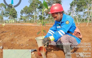 Warga Sekincau Ikut Pulihkan Hutan, Penghasilan Baru Mulai Terbuka